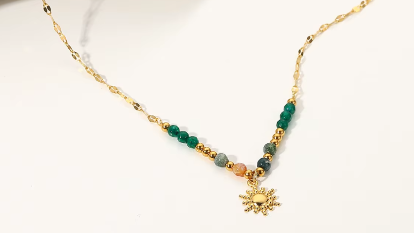 Natural Stone Stainless Steel 18K Gold Plated Handmade Necklace with Colorful Green Beads Sun Pendant