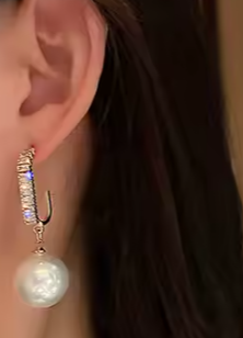 Luxury Round Crystal Pearl 18K Gold Plated Dangling Earring