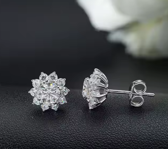 Sunflower Stud Earring 925 Sterling Silver Moissanite 1ct 6.5mm